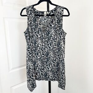 14th & Union Animal Print High Low Black, Gray, and Cream Top Blouse Size Medium